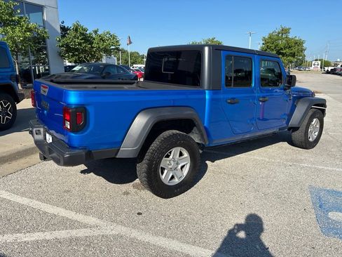 Used 2020 Jeep Gladiator Sport w/ Quick Order Package 24S AWD/4WD image 30