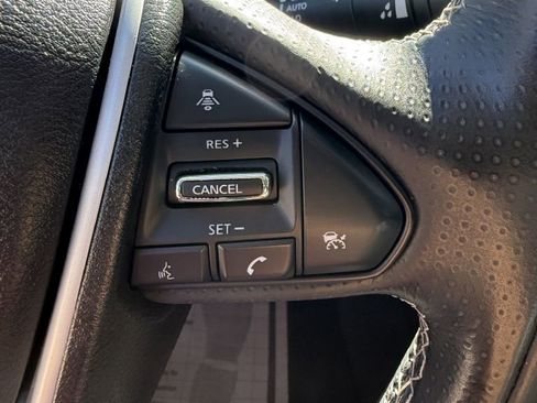 Used 2017 Nissan Maxima Platinum image 24
