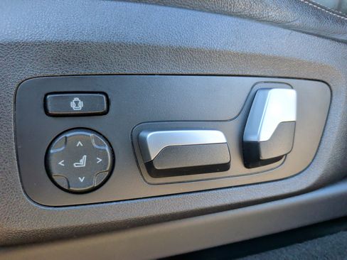 Used 2021 BMW X3 xDrive30i w/ M Sport Package image 25