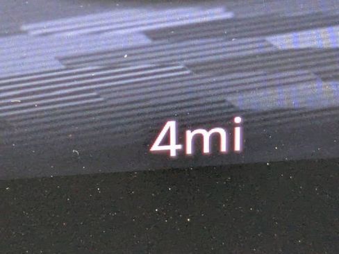 New 2026 Chevrolet Traverse RS w/ LPO, Floor Liner Package image 34