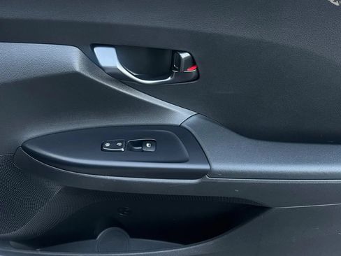 Used 2022 Hyundai Veloster N FWD image 44