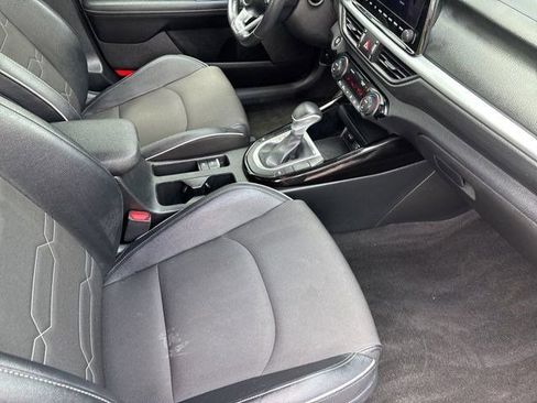 Used 2024 Kia Forte GT-Line FWD image 39