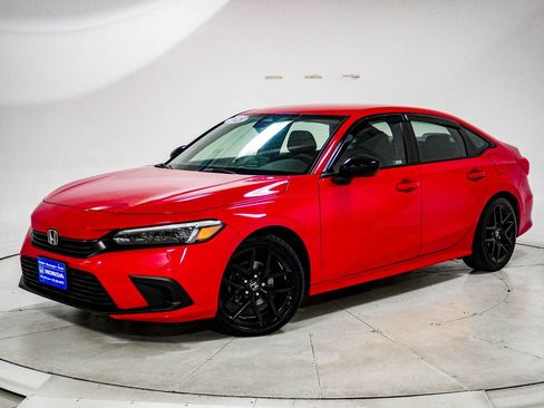 Used 2023 Honda Civic Sport image 1
