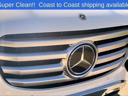 Used 2025 Mercedes-Benz GLS 450 4MATIC image 34