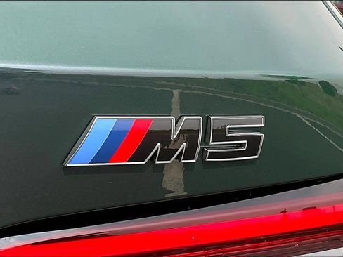 Used 2026 BMW M5 Touring AWD/4WD image 24