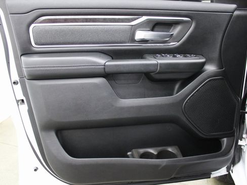 Used 2019 RAM 1500 Big Horn image 10