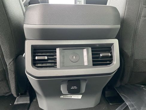 New 2026 Ford F450 XLT w/ XLT Premium Package image 32