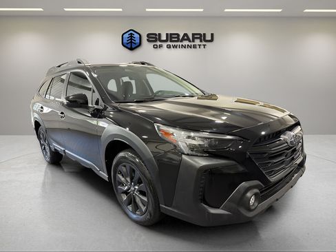Used 2025 Subaru Outback Onyx Edition AWD/4WD image 7