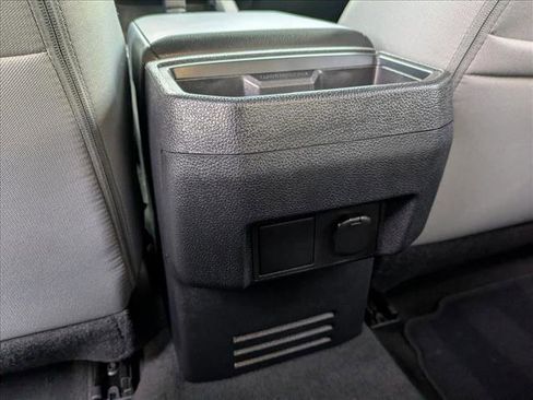 Used 2025 Toyota Tacoma SR5 image 18