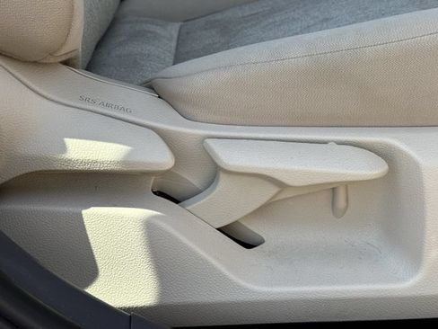 Used 2024 Toyota Camry LE FWD image 28