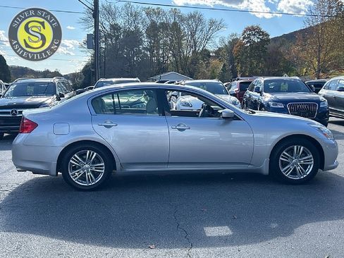 Used 2012 INFINITI G25 Journey image 7
