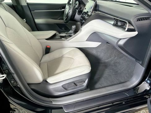 Used 2024 Toyota Camry XSE image 14