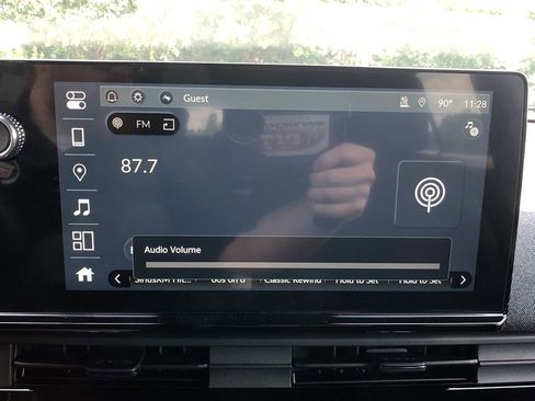 New 2025 Honda Prologue EX image 16