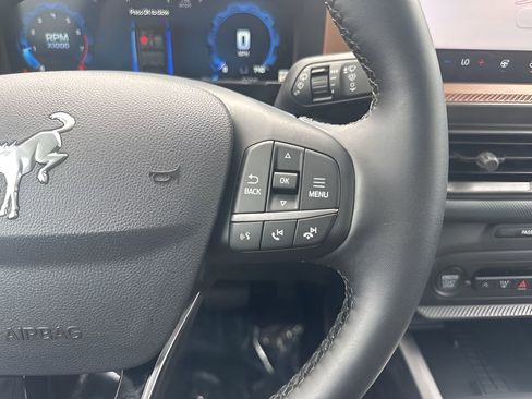 Used 2025 Ford Bronco Sport Outer Banks w/ Outer Banks Tech Package+ image 16