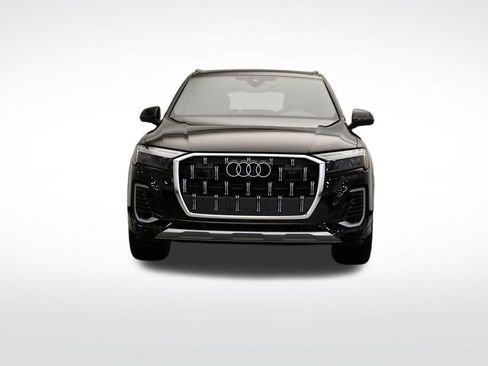 Used 2025 Audi Q7 3.0T Premium Plus w/ Premium Plus Package AWD/4WD image 8