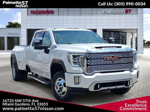 Used 2023 GMC Sierra 3500 Denali AWD/4WD image 1