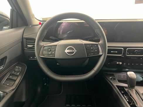 New 2026 Nissan Sentra SR w/ SR Premium Package FWD image 12