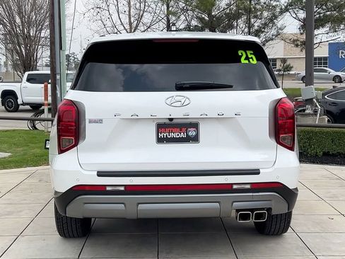 Used 2025 Hyundai Palisade SE image 19