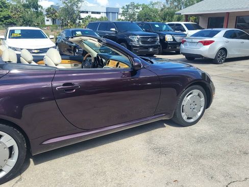Used 2004 Lexus SC 430 Convertible RWD image 5