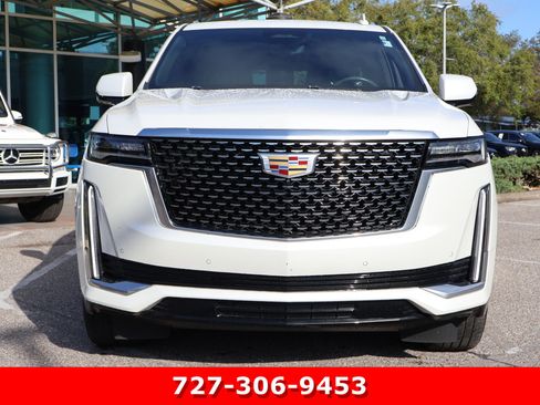 Used 2022 Cadillac Escalade Premium Luxury w/ Performance Package image 13