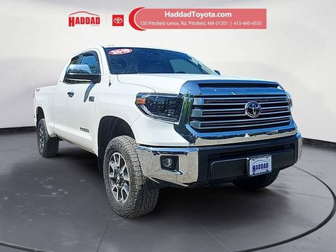 Used 2019 Toyota Tundra Limited w/ Limited Premium Package AWD/4WD image 8