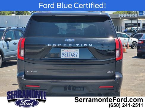 Used 2025 Ford Expedition Max Active RWD image 4