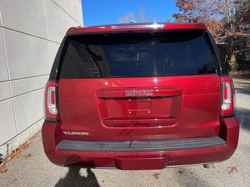 Used 2016 GMC Yukon SLT w/ Premium Edition image 8