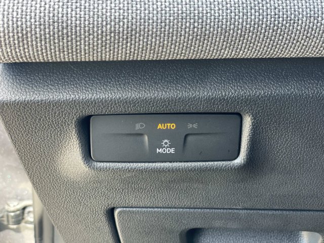 Certified 2026 Volkswagen Tiguan S FWD image 18