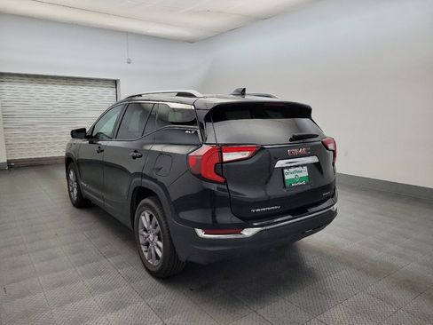 Used 2023 GMC Terrain SLT AWD/4WD image 5