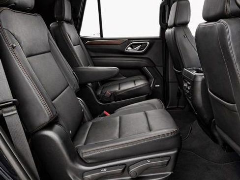 Used 2023 Chevrolet Tahoe High Country w/ LPO, Illumination Package AWD/4WD image 17