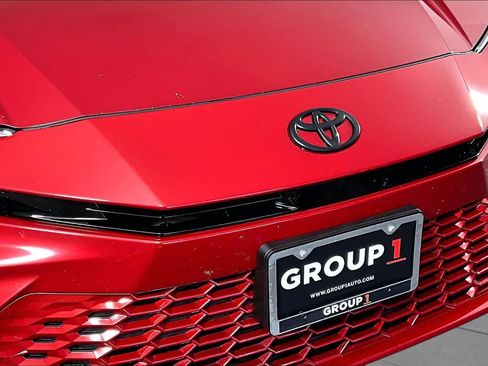 Used 2025 Toyota Camry XSE FWD image 28