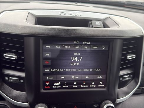 Used 2020 RAM 1500 Big Horn image 18