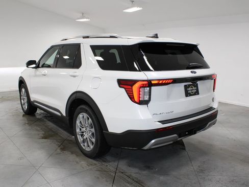 New 2026 Ford Explorer Platinum image 6