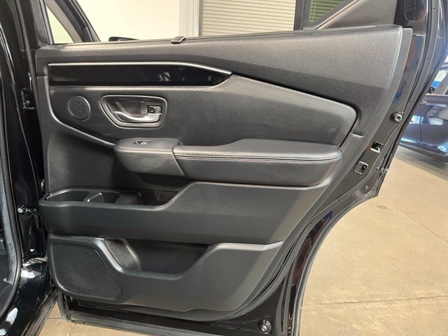 Used 2024 Honda Pilot EX-L image 16