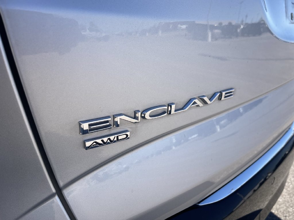 Used 2022 Buick Enclave Premium AWD/4WD image 4