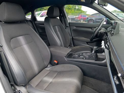 Used 2023 Honda Civic Sport image 35
