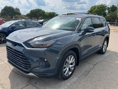 Used 2024 Toyota Grand Highlander AWD Hybrid