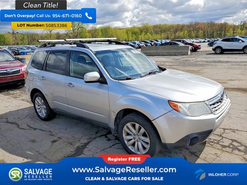 Used 2011 Subaru Forester 2.5X Premium w/ All-Weather Pkg image 5