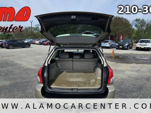 Used 2008 Subaru Outback 3.0R L.L. Bean image 24