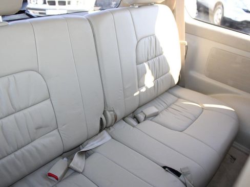 Used 2007 Lexus LX 470 4WD image 22
