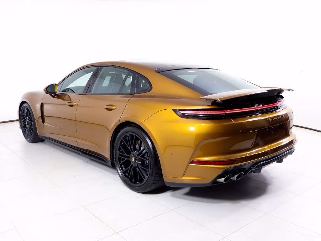 Certified 2026 Porsche Panamera GTS AWD/4WD image 3
