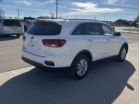 Used 2020 Kia Sorento LX w/ LX I4 Convenience Package AWD/4WD image 6