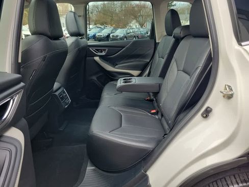 Certified 2023 Subaru Forester Limited image 30