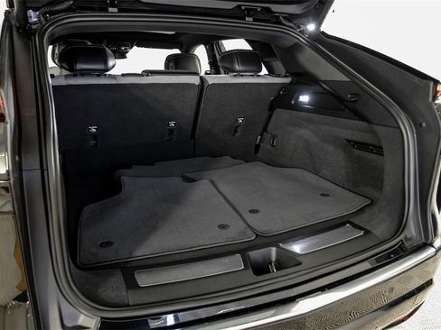 Used 2024 Cadillac Lyriq Tech image 55