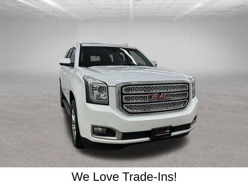 Used 2020 GMC Yukon SLT w/ Open Road Package AWD/4WD image 3