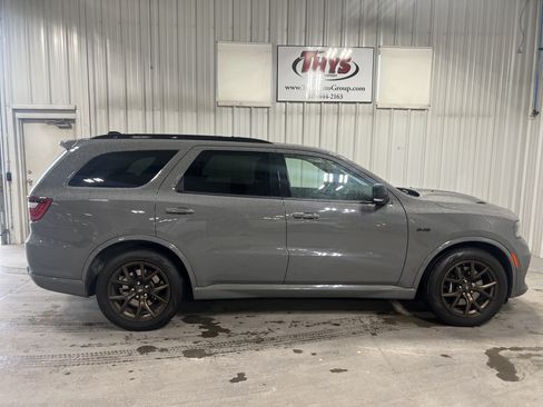 Used 2025 Dodge Durango R/T AWD/4WD image 1
