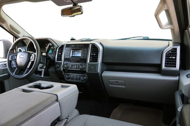 Used 2016 Ford F150 XLT AWD/4WD image 12