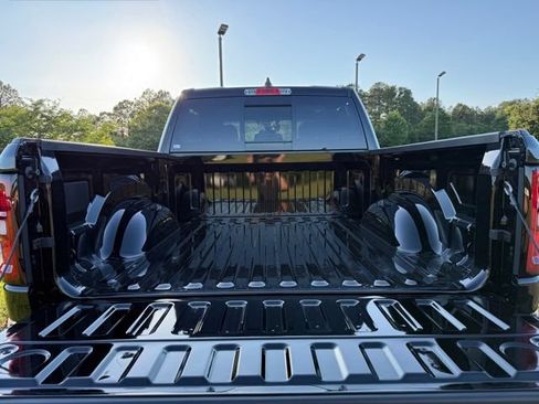 New 2026 RAM 1500 Express AWD/4WD image 30