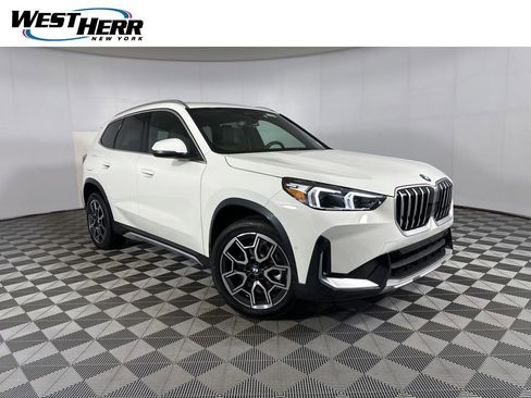 New 2026 BMW X1 xDrive28i AWD/4WD image 1