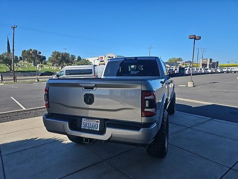 Used 2021 RAM 2500 Laramie w/ Night Edition image 4